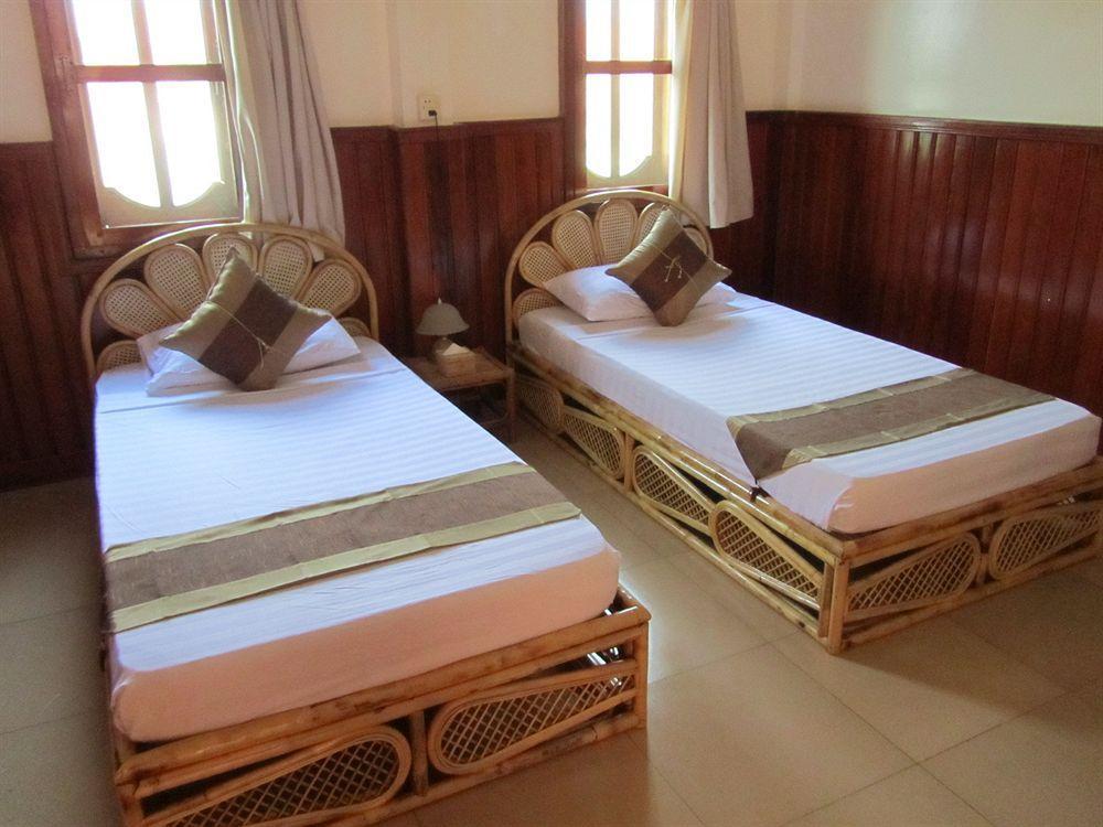 Les Bambous Village Siem Reap Exterior photo