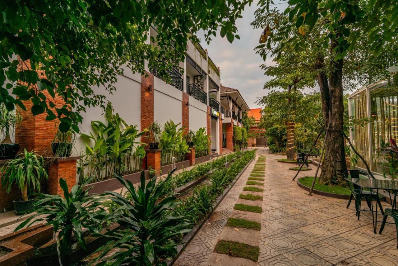 Les Bambous Village Siem Reap Exterior photo